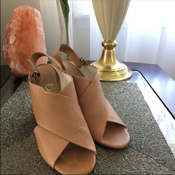 Vince Helena Wooden Heels Nude‎ Leather Sandals 10 - Picture 4 of 9